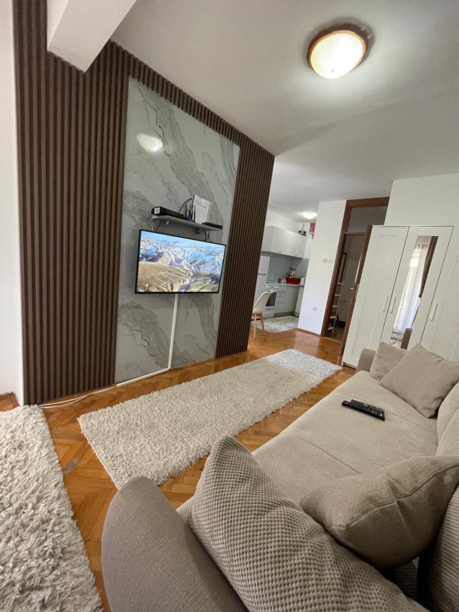 Appartamento Flat In Centar In